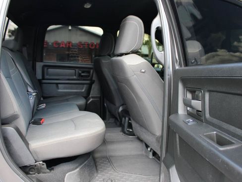 Used 2023 RAM 3500 Tradesman AWD/4WD image 9
