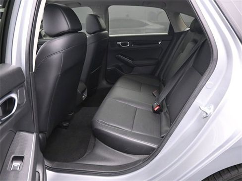 Used 2023 Honda Civic Touring image 35