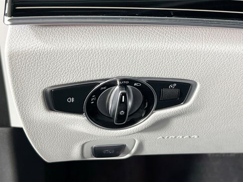 Used 2023 Mercedes-Benz E 350 4MATIC Sedan image 10
