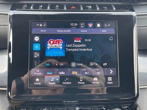 Used 2023 Jeep Grand Cherokee L Laredo w/ Luxury Tech Group I AWD/4WD image 11