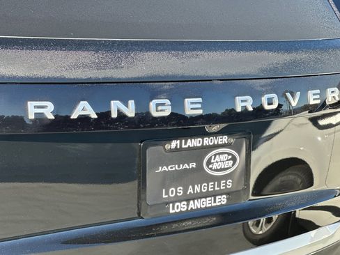 Used 2023 Land Rover Range Rover First Edition image 14