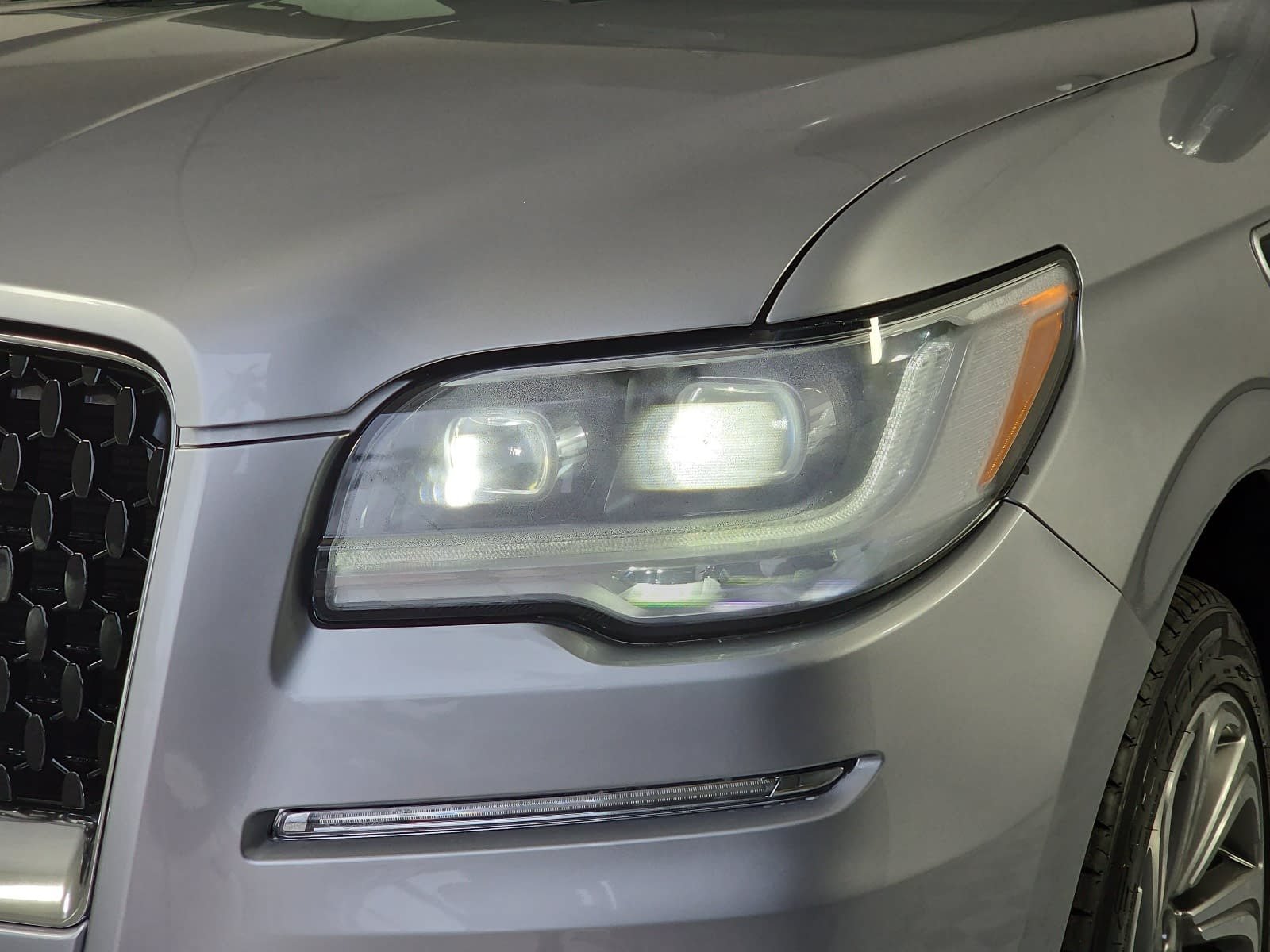 Used 2023 Lincoln Navigator Reserve AWD/4WD image 31