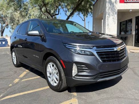 Used 2022 Chevrolet Equinox LT w/ Driver Convenience Package AWD/4WD image 1