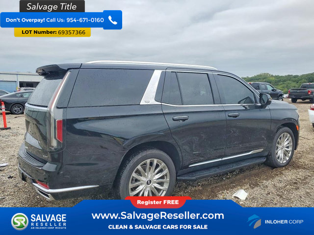 Used 2021 Cadillac Escalade Premium Luxury w/ Driver Assist Tech Package AWD/4WD image 4