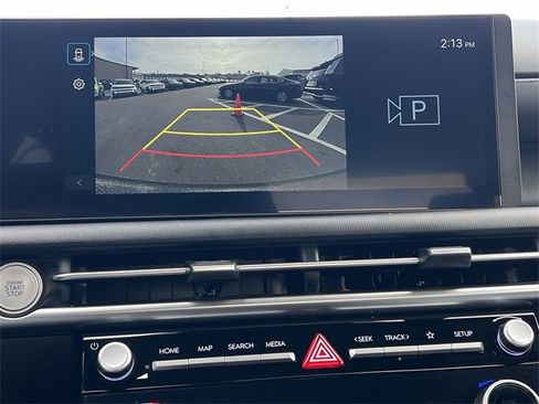 Certified 2025 Hyundai Santa Cruz SEL image 11