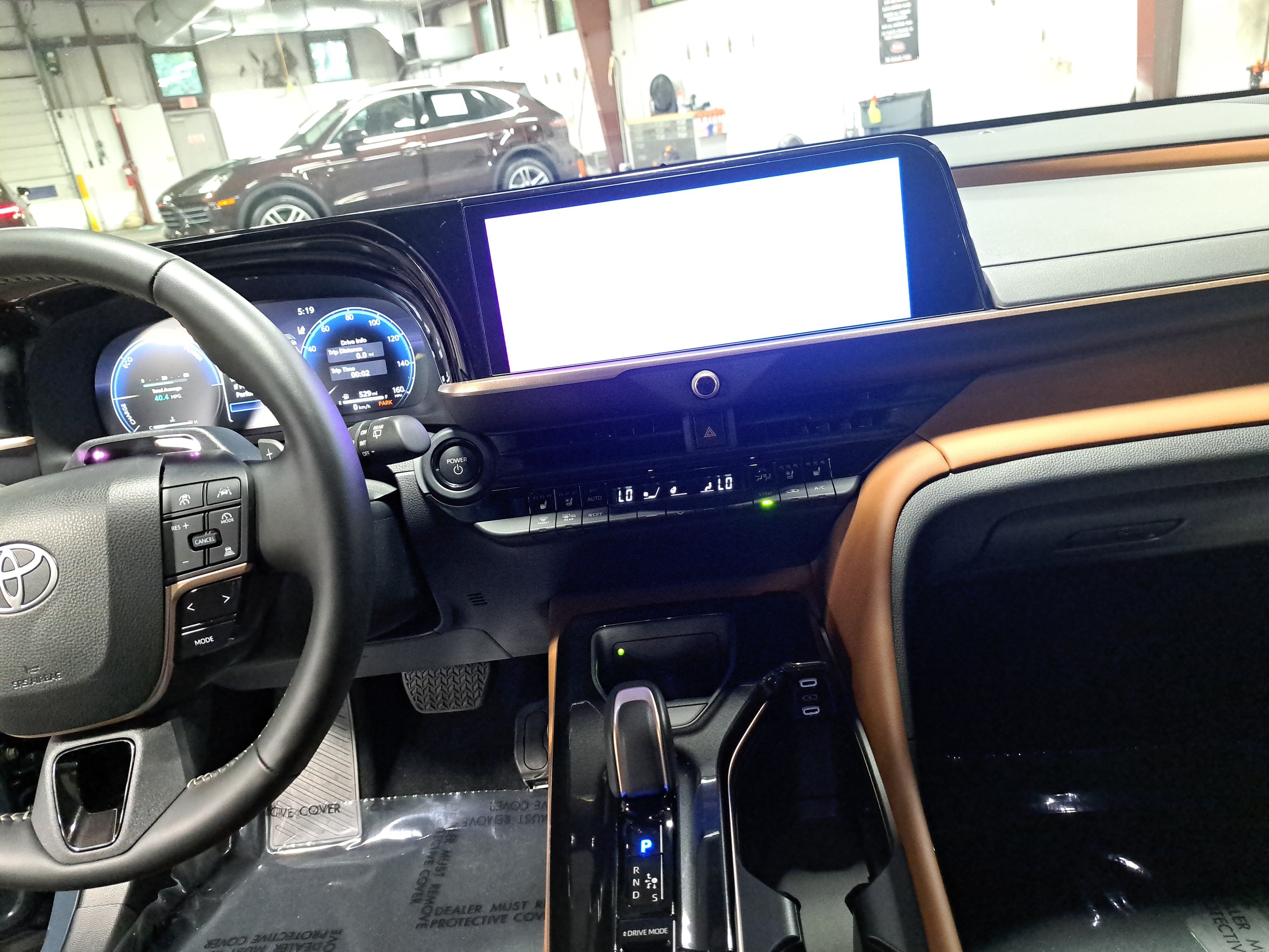 Used 2026 Toyota Crown Signia w/ Advanced Technology Package AWD/4WD image 21