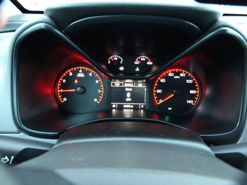 Used 2016 GMC Canyon 2WD Crew Cab w/ Convenience Package image 16