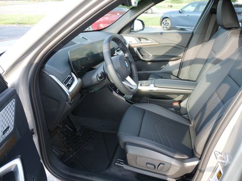New 2025 BMW X1 xDrive28i w/ Technology Package image 14