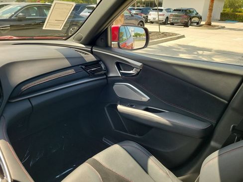 Used 2023 Acura RDX w/ Advance Package FWD image 15