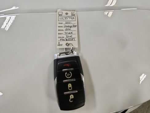 Used 2021 RAM 1500 Big Horn image 32