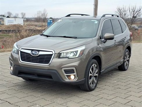 Used 2020 Subaru Forester Limited image 2