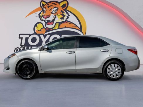 Used 2017 Toyota Corolla LE w/ Carpet Mat Package (TMS) image 8