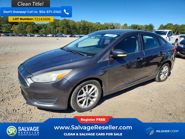 Used 2015 Ford Focus SE FWD image 1