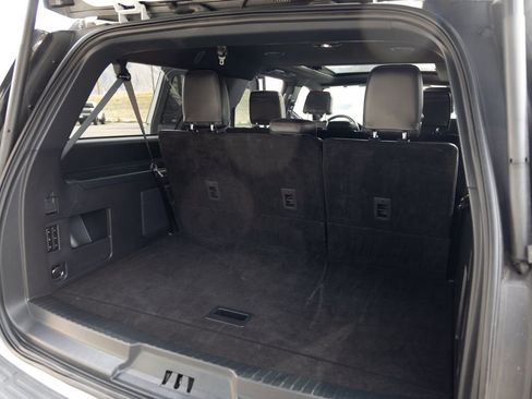 Used 2024 Ford Expedition Max Limited image 20