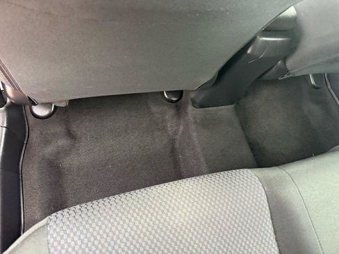 Used 2019 Honda Fit LX image 39