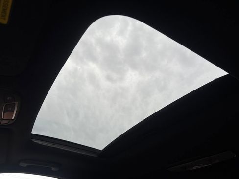 Used 2023 Kia Telluride EX X-Line image 18