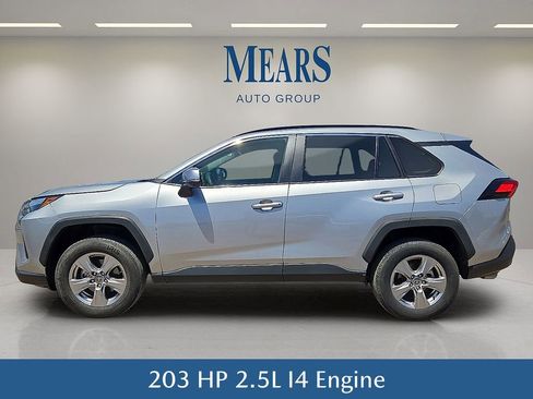 Used 2023 Toyota RAV4 XLE image 3