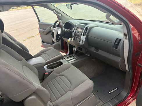 Used 2014 Nissan Frontier S RWD image 37