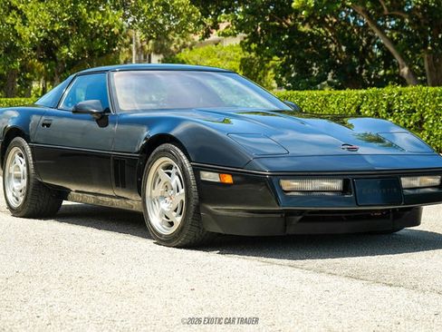 Used 1990 Chevrolet Corvette ZR-1 RWD image 22