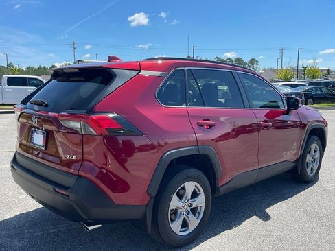 Used 2024 Toyota RAV4 XLE FWD image 19