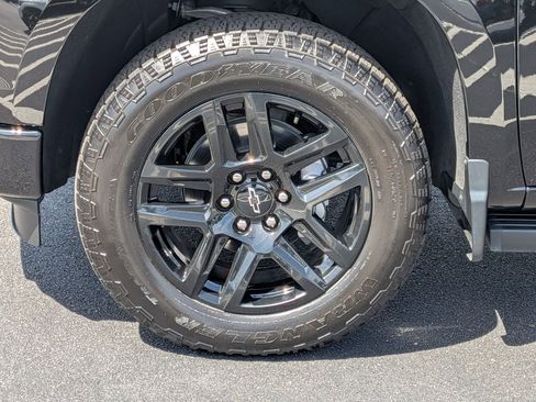 Used 2025 Chevrolet Silverado 1500 High Country w/ Midnight Edition image 10