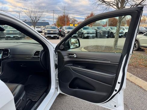 Used 2021 Jeep Grand Cherokee Limited w/ Quick Order Package 28K 80th image 23