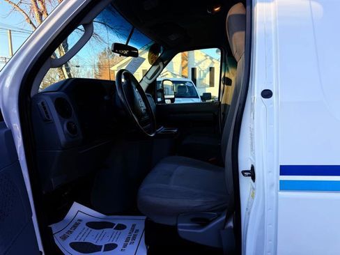 Used 2011 Ford E-250 and Econoline 250 E-250 w/ PWR Group image 33