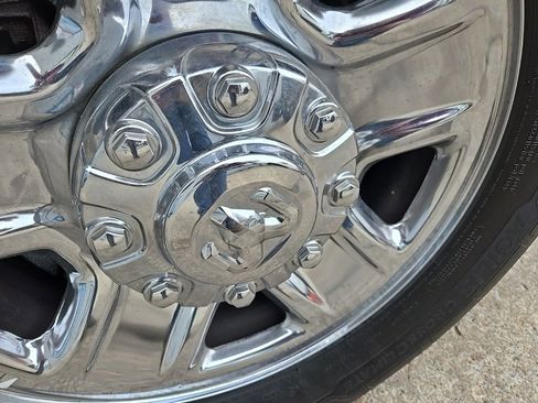 Used 2021 RAM 2500 Big Horn image 33