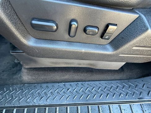 Used 2014 Ford F150 FX4 w/ Equipment Group 402A Luxury image 14