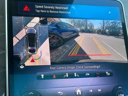 Certified 2022 Mercedes-Benz EQS 450+ Sedan image 19