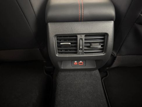 New 2026 Nissan Altima 2.5 SR w/ SR Midnight Edition Package image 21