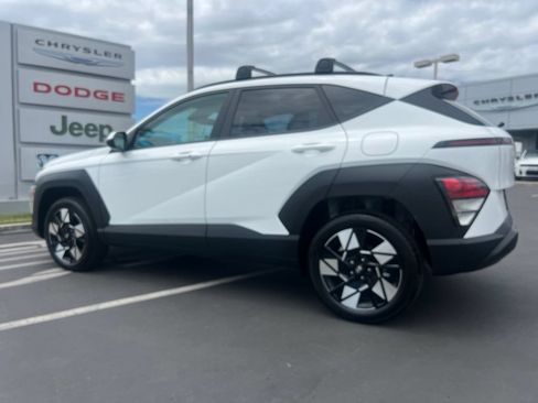 Used 2025 Hyundai Kona SEL AWD/4WD image 19