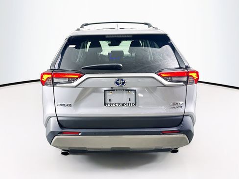 Used 2023 Toyota RAV4 Limited AWD/4WD image 4