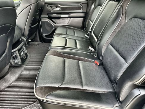 Used 2023 RAM 1500 Laramie image 8