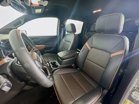 Used 2024 GMC Canyon AT4 w/ AT4 Premium Package image 13