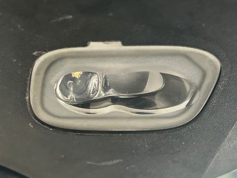 Used 2019 Ford F150 Lariat w/ Equipment Group 502A Luxury AWD/4WD image 20