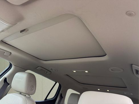 Used 2019 GMC Acadia Denali FWD image 17
