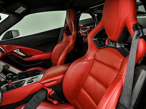 Used 2017 Chevrolet Corvette Z06 RWD image 17