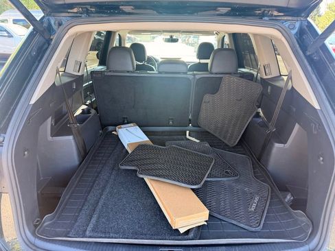 Used 2021 Volkswagen Atlas SE w/ Panoramic Sunroof Package AWD/4WD image 11