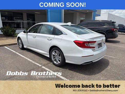 Used 2018 Honda Accord LX image 3