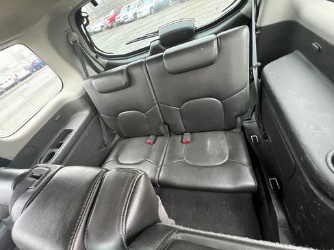 Used 2011 Nissan Pathfinder LE w/ Navigation Pkg image 9