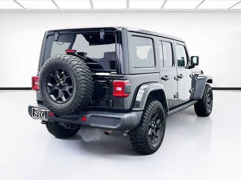 Used 2019 Jeep Wrangler Unlimited Sahara w/ Quick Order Package 24M Moab AWD/4WD image 4