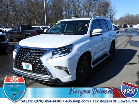 Used 2022 Lexus GX 460 Premium w/ Accessory Package image 1