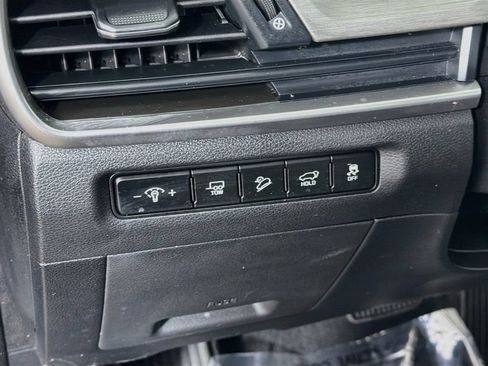 Used 2024 Kia Telluride EX X-Line AWD/4WD image 12