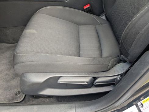 Used 2023 Honda Civic EX image 18