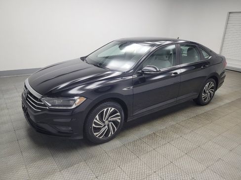 Used 2021 Volkswagen Jetta SEL Premium FWD image 2
