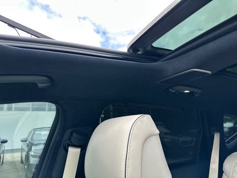 Used 2025 Genesis GV80 3.5T Prestige AWD/4WD image 43