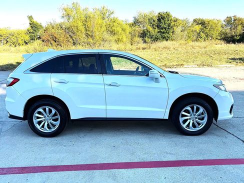 Used 2018 Acura RDX FWD w/ Technology Package image 2