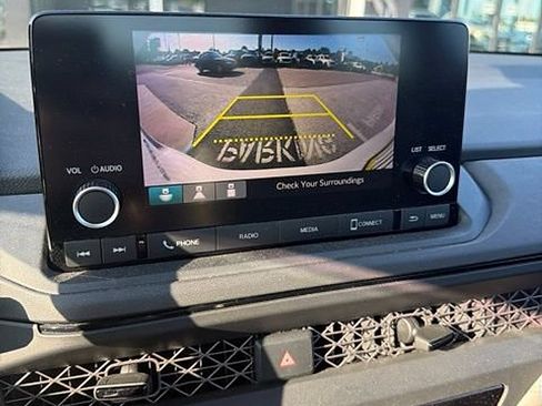 Used 2023 Honda Accord LX image 18
