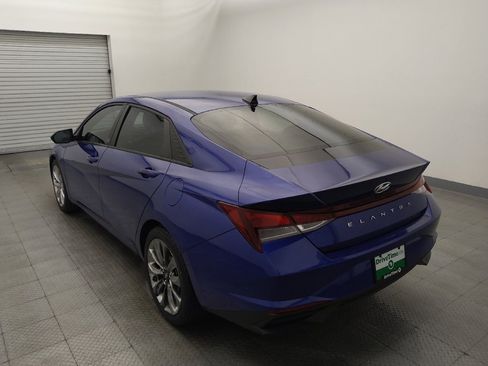 Used 2023 Hyundai Elantra SEL FWD image 5